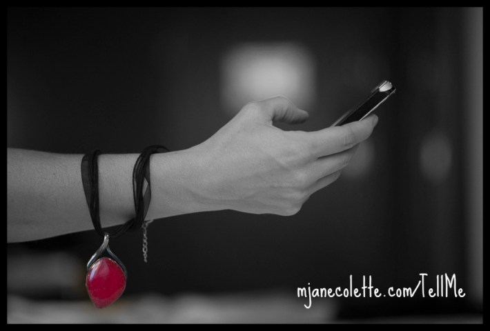 mjc-phone-hand-pendant-b&w and red